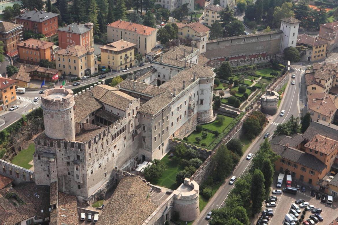 Al Consiglio Appartamento Trento Dış mekan fotoğraf
